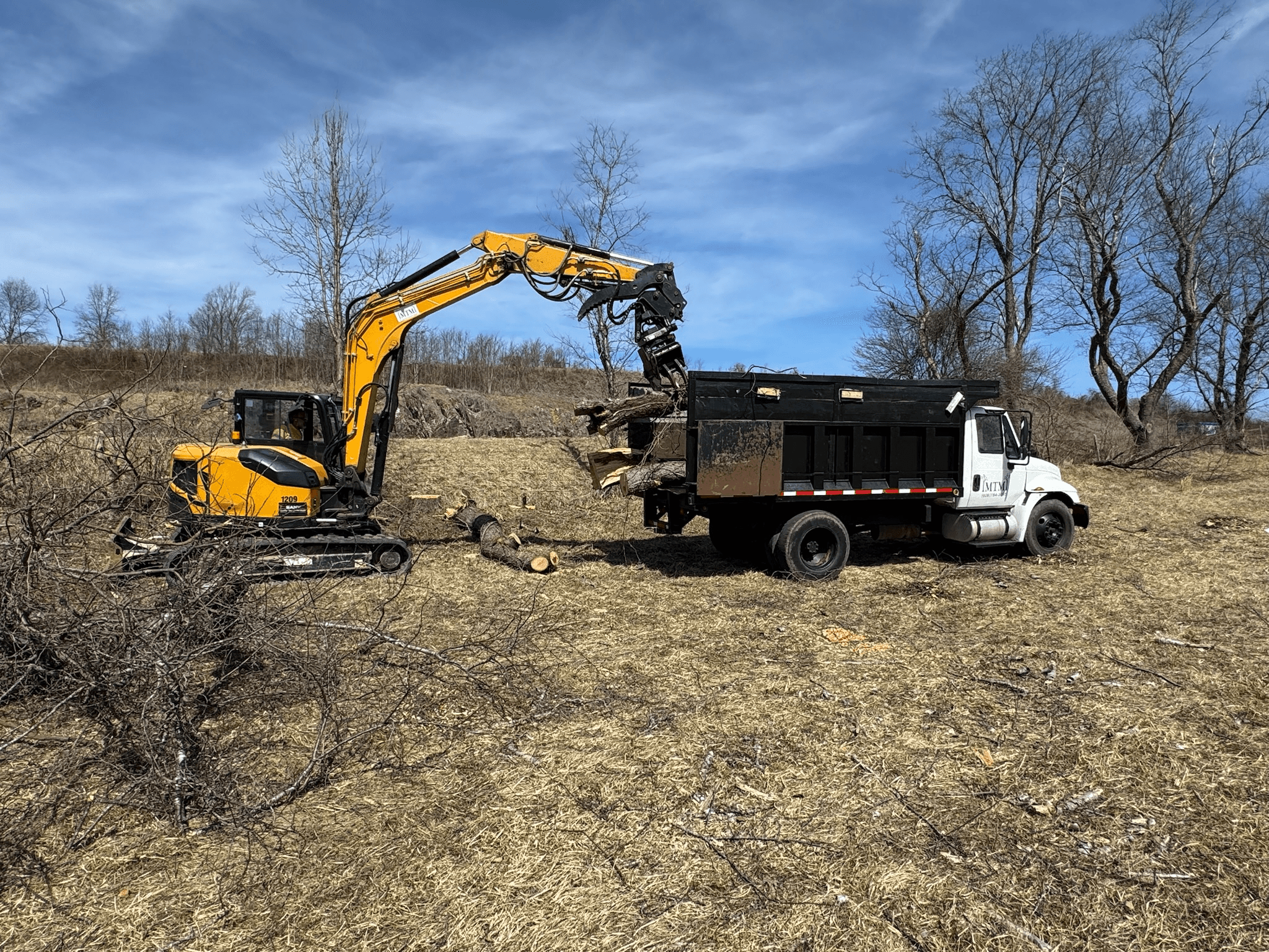 Modified JAK Grapple Tree Shear Log Transport Capabilities