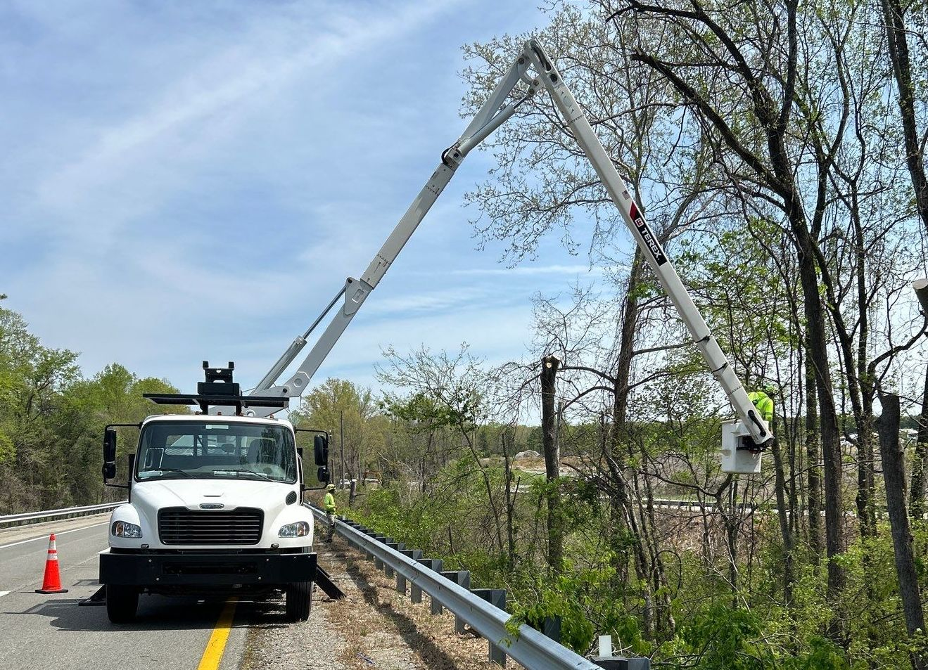 Terex Hi-Ranger Bucket Truck